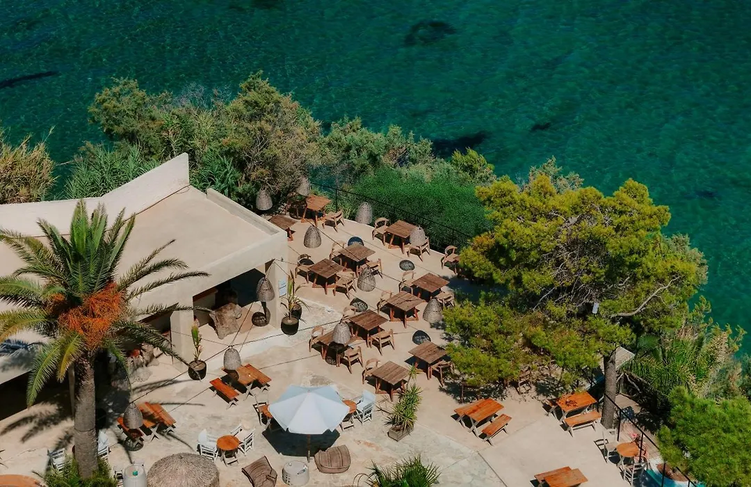 Gloria Maris Hotel Suites And Villas-1